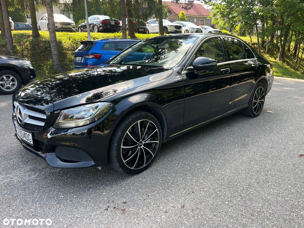 Mercedes-Benz Klasa C 300 9G-TRONIC - 1