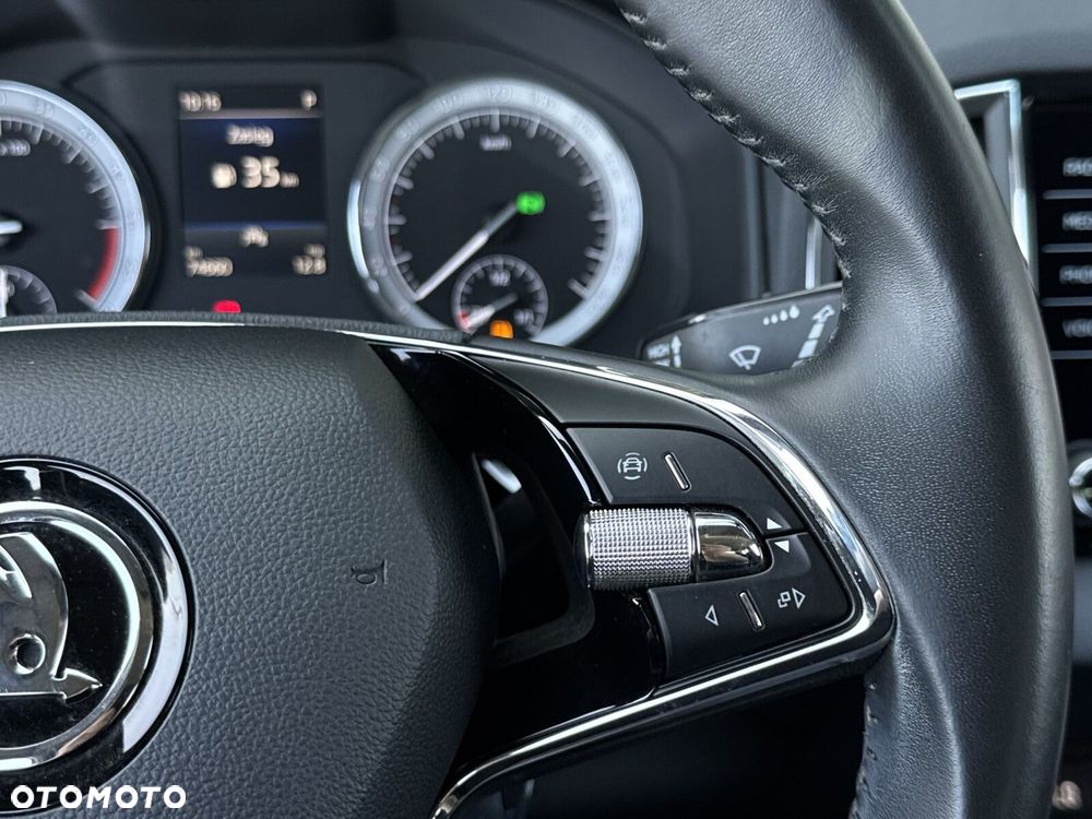 Skoda Karoq 2.0 TDI SCR 4x4 Style DSG - 22