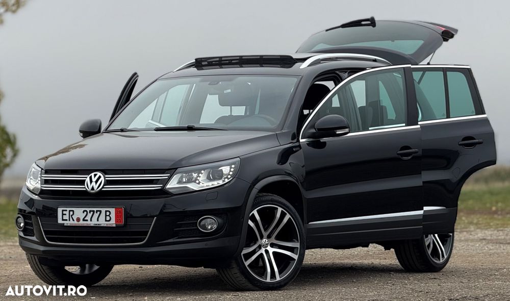 Volkswagen Tiguan 2.0 TDI SCR 4MOTION BlueMotion Technology DSG Lounge Sport & Style - 28