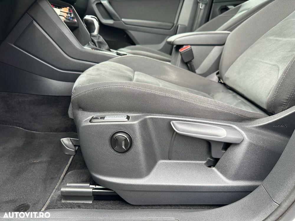 Volkswagen Tiguan 2.0 TDI SCR 4MOTION DSG Elegance - 34