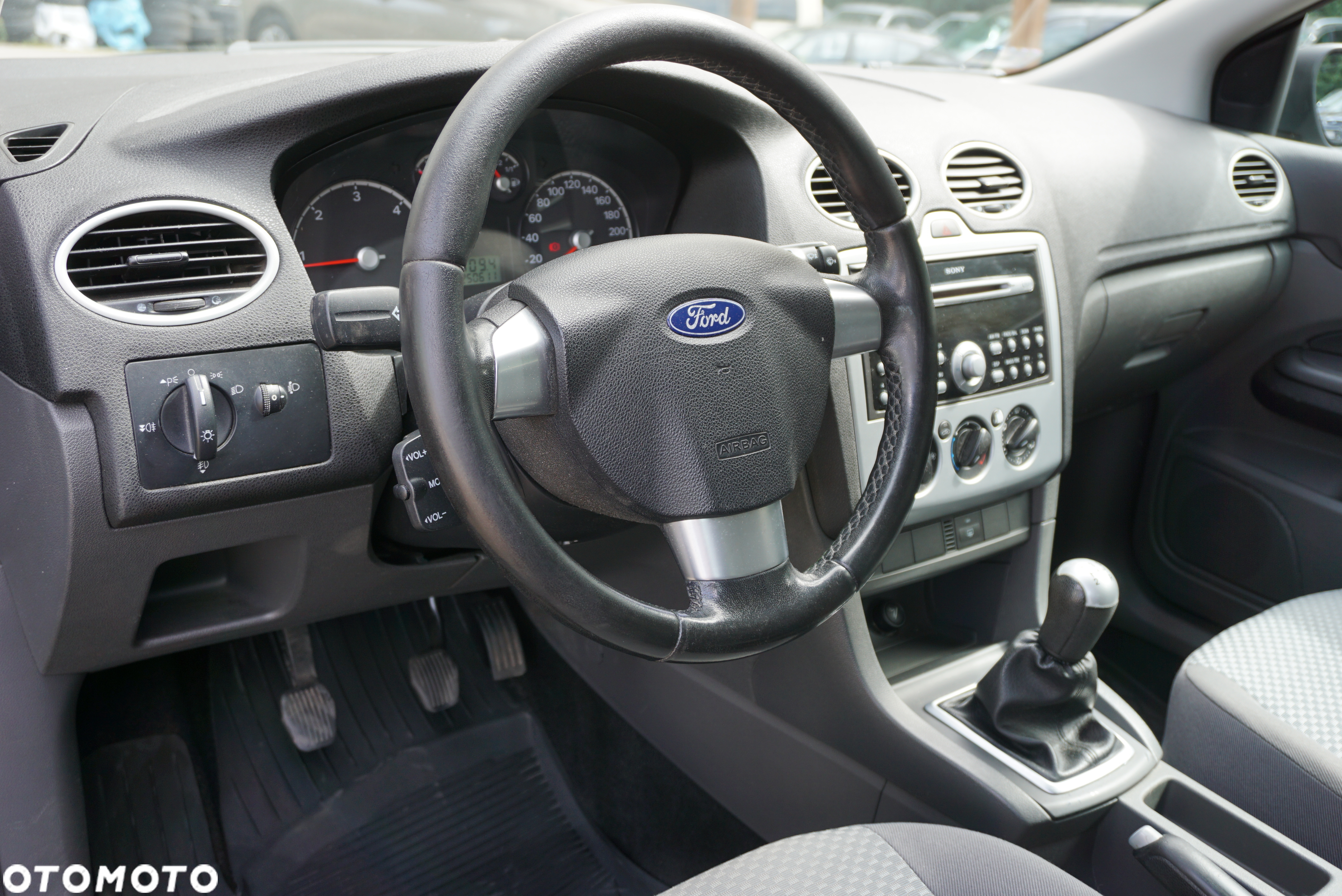 Ford Focus 1.6 TDCi Trend + - 9