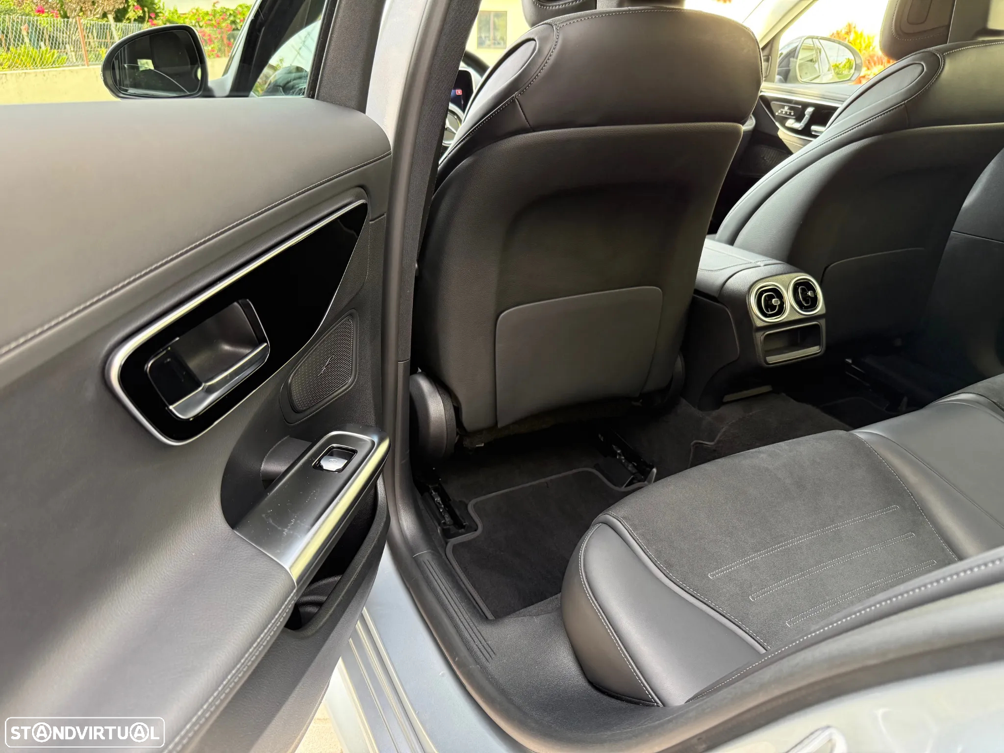 Mercedes-Benz C 220 d AMG Line - 34