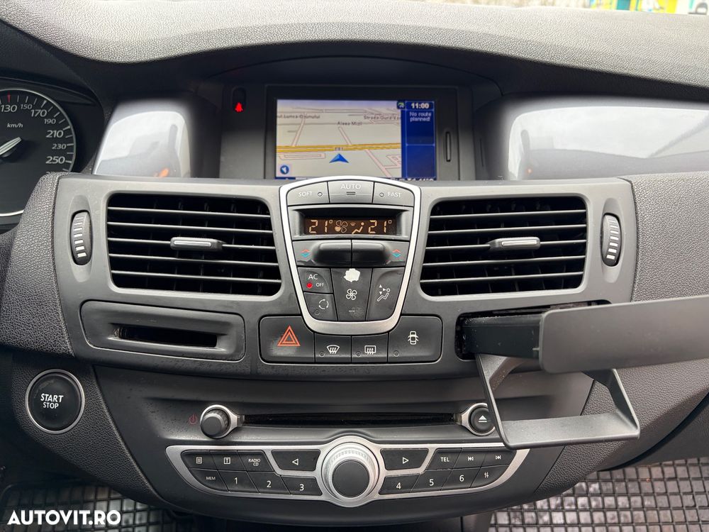 Renault Laguna dCi 110 FAP Sportway - 18