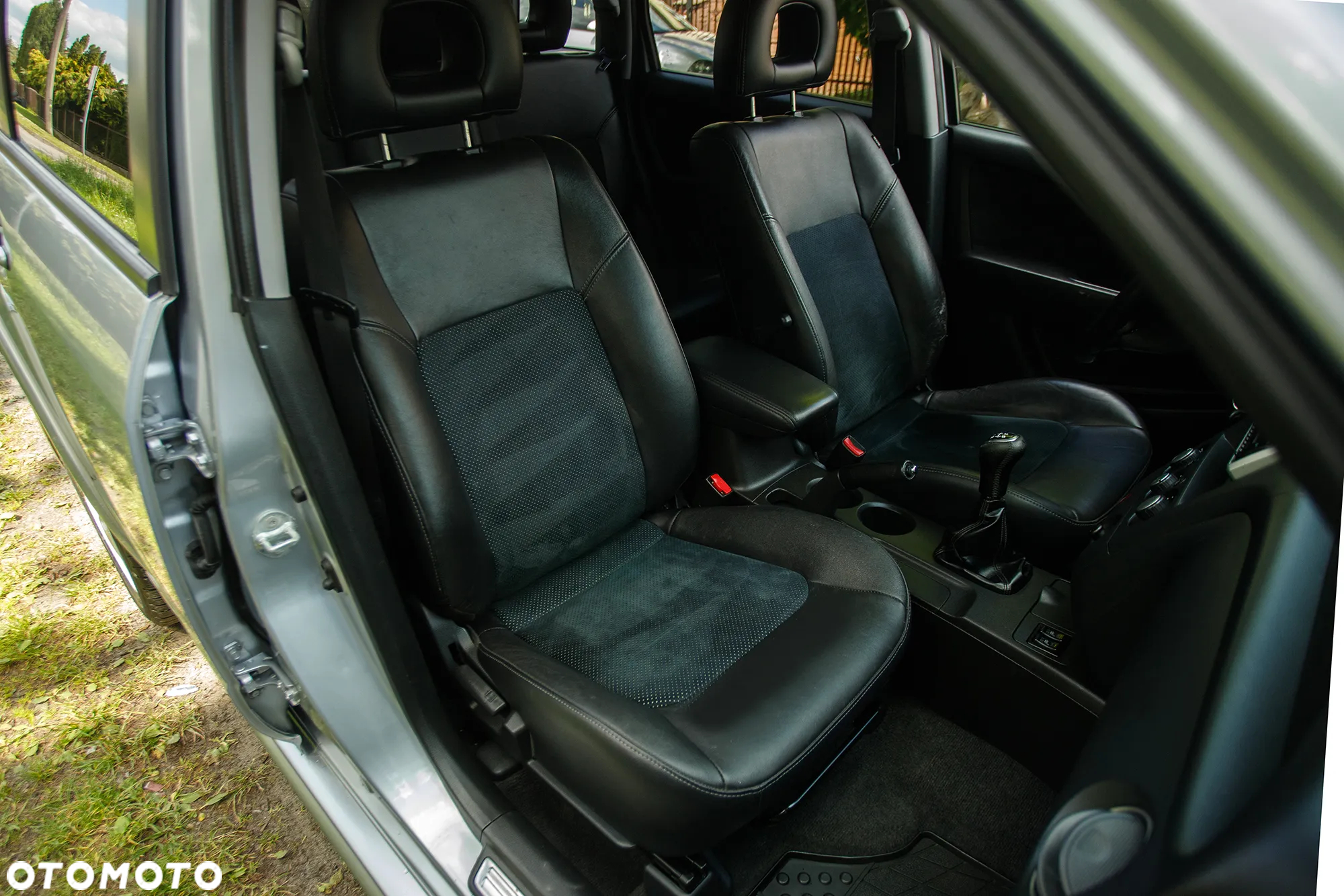 Mitsubishi Outlander 2.0 Turbo 4WD - 6