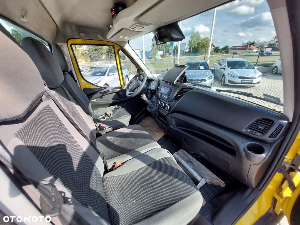 Iveco Daily - 25
