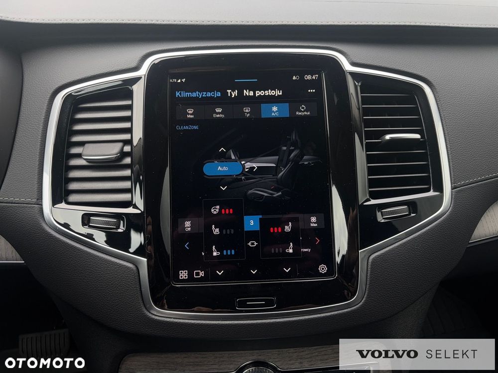 Volvo XC 90 - 22