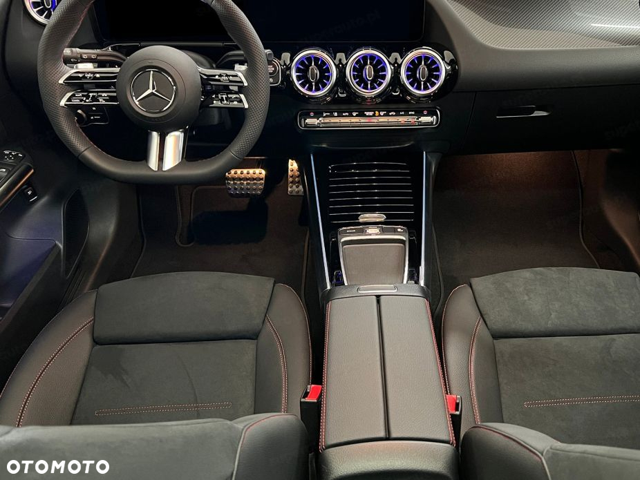 Mercedes-Benz GLA 200 AMG Line - 7