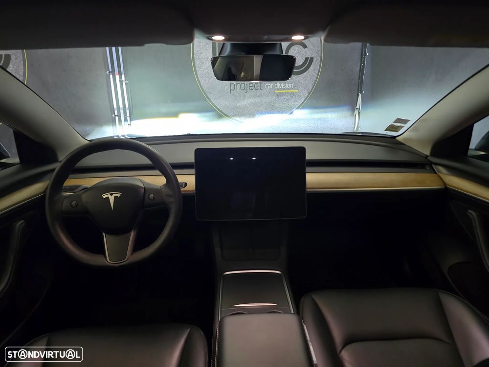 Tesla Model 3 Standard Range Plus RWD - 18