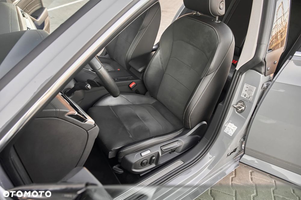 Volkswagen Arteon 2.0 TDI Elegance DSG - 24
