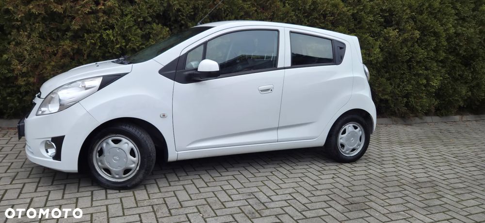 Chevrolet Spark - 5