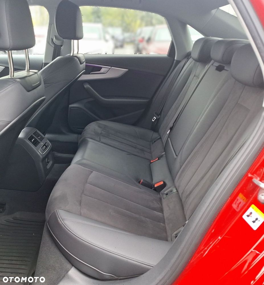 Audi A4 Limousine - 22