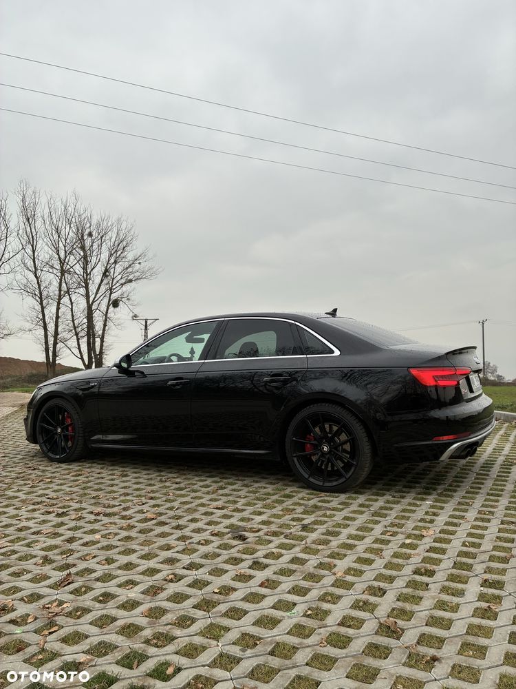Audi S4 Limousine - 6
