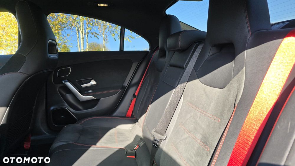 Mercedes-Benz CLA AMG 35 4-Matic 7G-DCT - 8