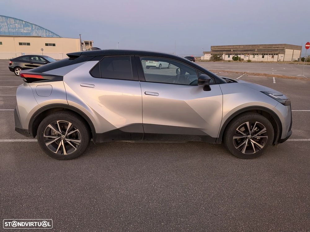 Toyota C-HR 2.0 HDF Plug-in Square Collection - 2