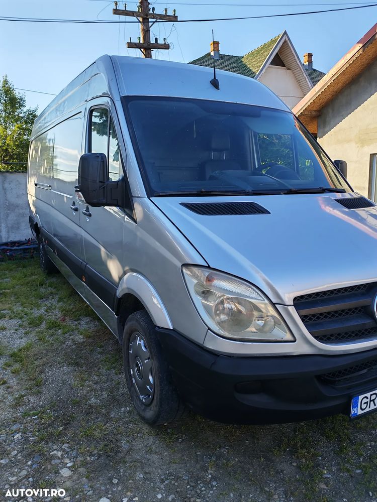 Mercedes-Benz Sprinter - 3