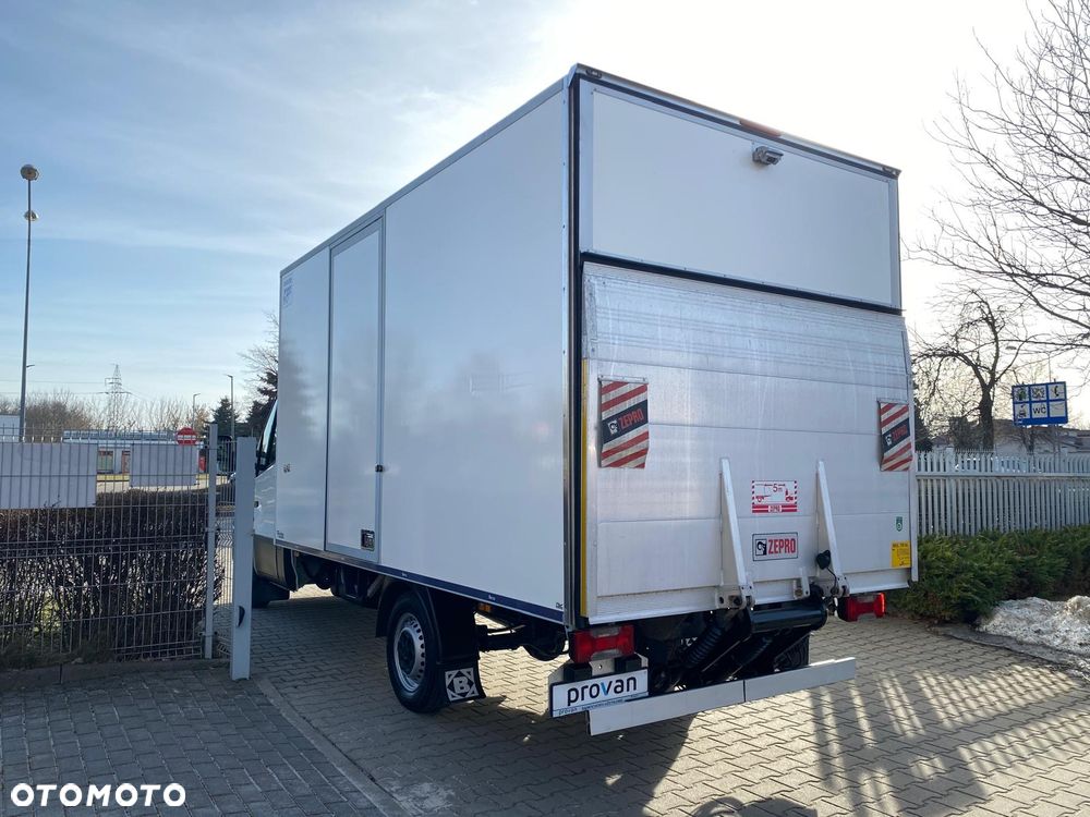 Iveco DAILY 35-160 HI-MATIC KONTENER WINDA 214.000 KM PRZEBIEGU - 16