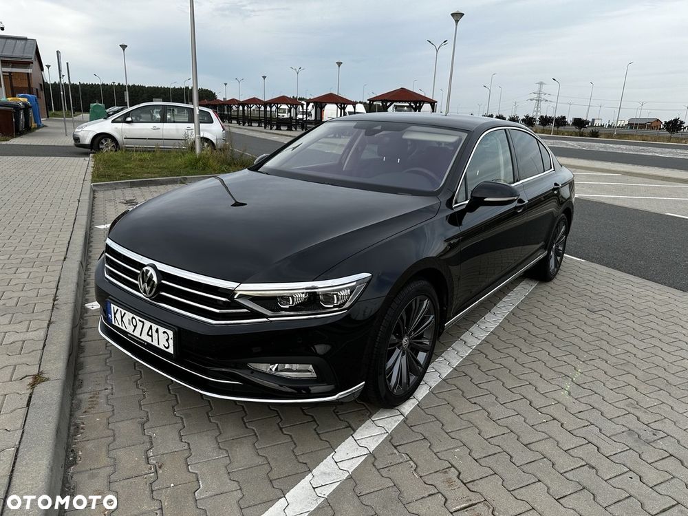 Volkswagen Passat - 2