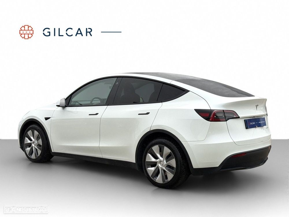 Tesla Model Y Long Range Dual Motor AWD - 6