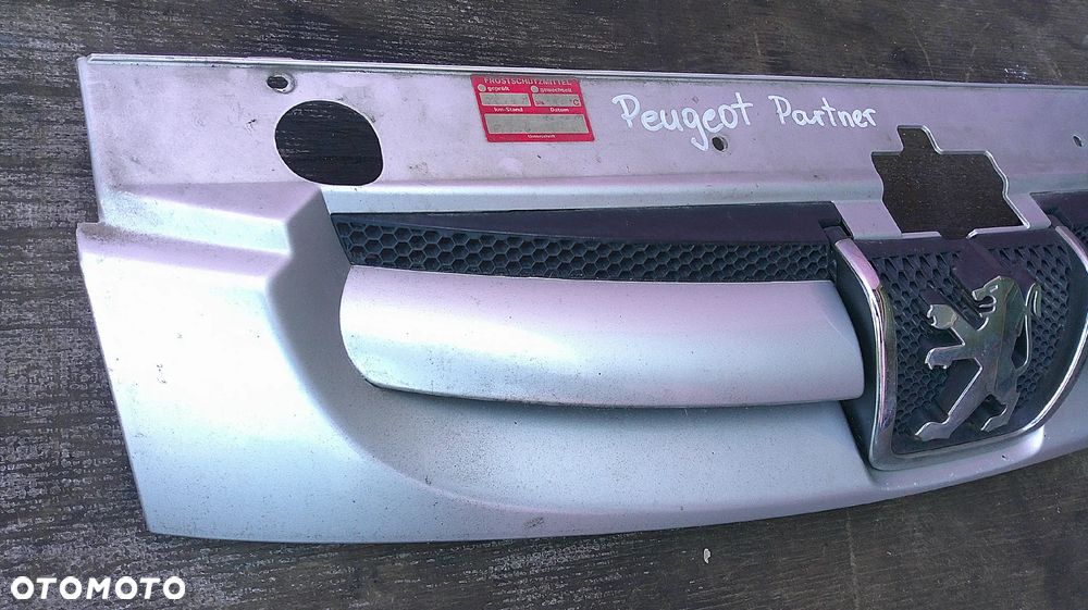 PEUGEOT PARTNER I LIFT ATRAPA - 4