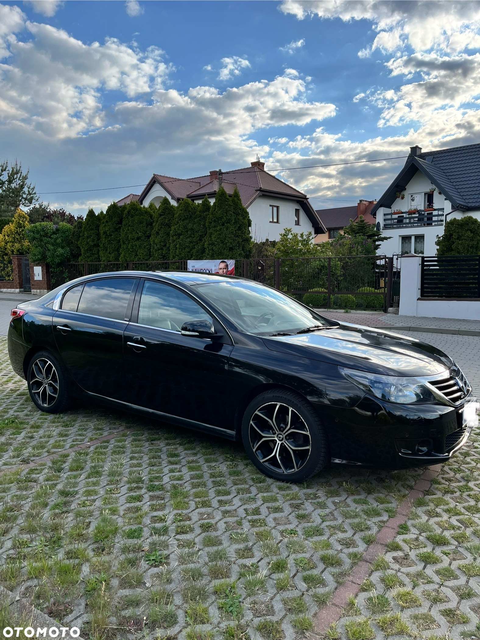 Renault Latitude dCi 175 FAP - 5