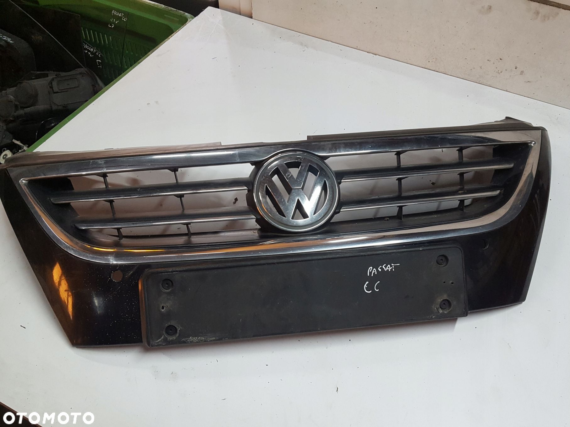 VW PASSAT CC 08-12r ATRAPA GRILL - 1