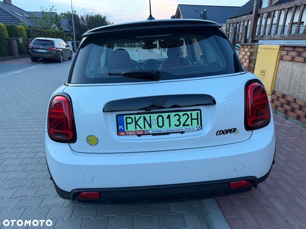 MINI Cooper SE Essential Trim - 5