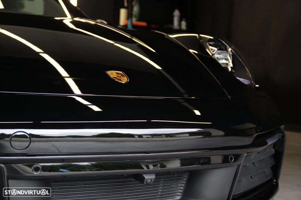Porsche 911 (992) Carrera Cabriolet PDK - 19