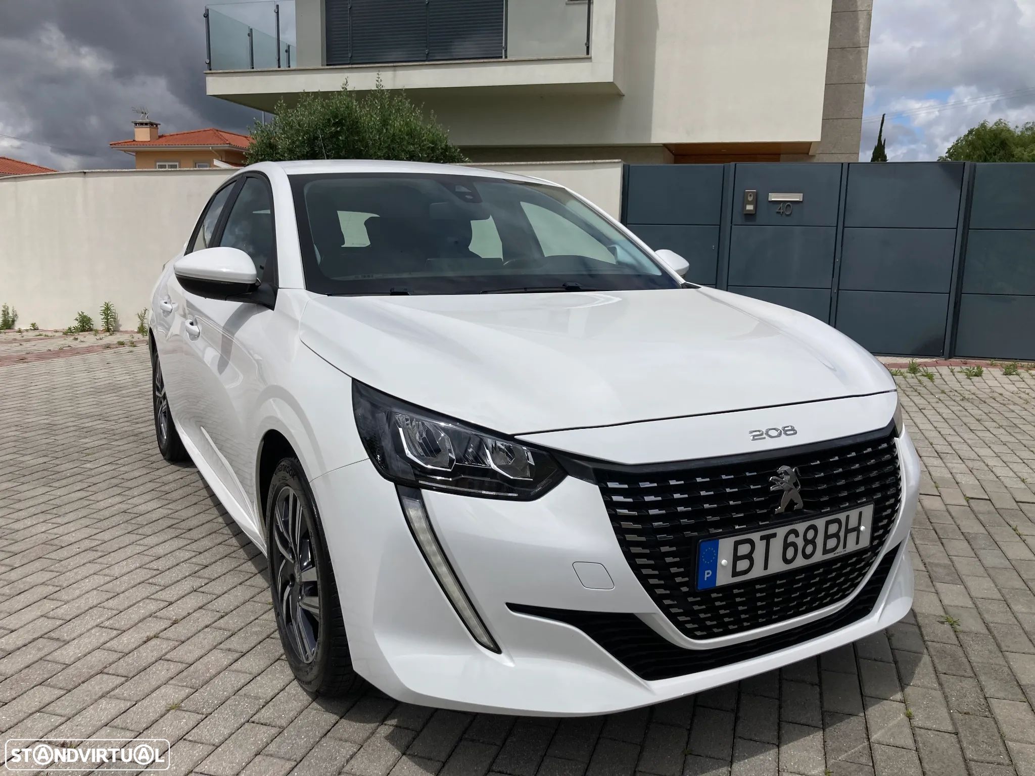 Peugeot 208 1.2 PureTech Active Pack - 1