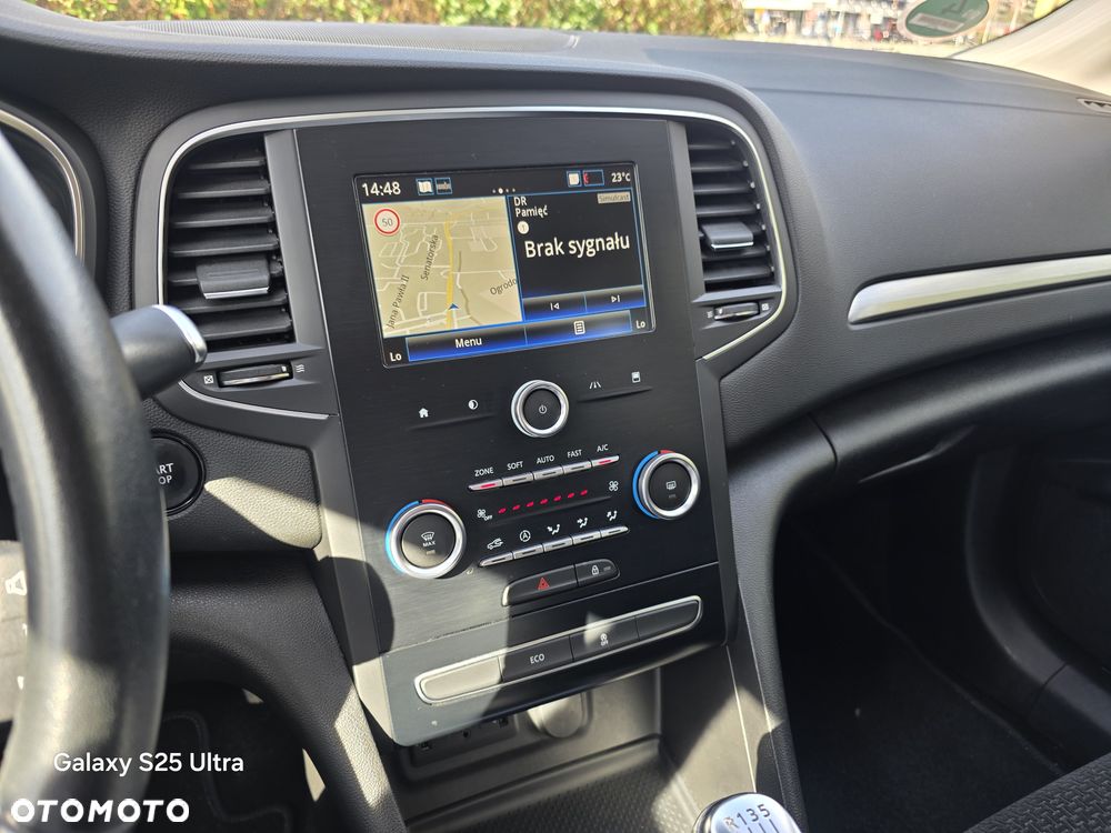 Renault Megane ENERGY TCe 100 EXPERIENCE - 10