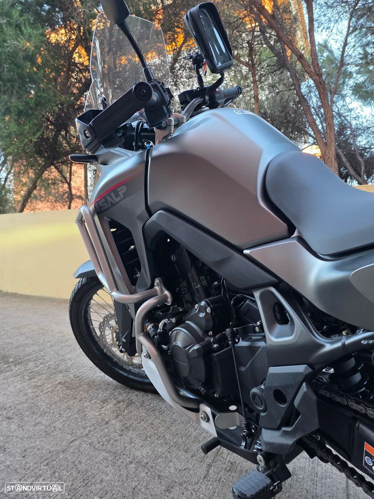 Honda XL - 9