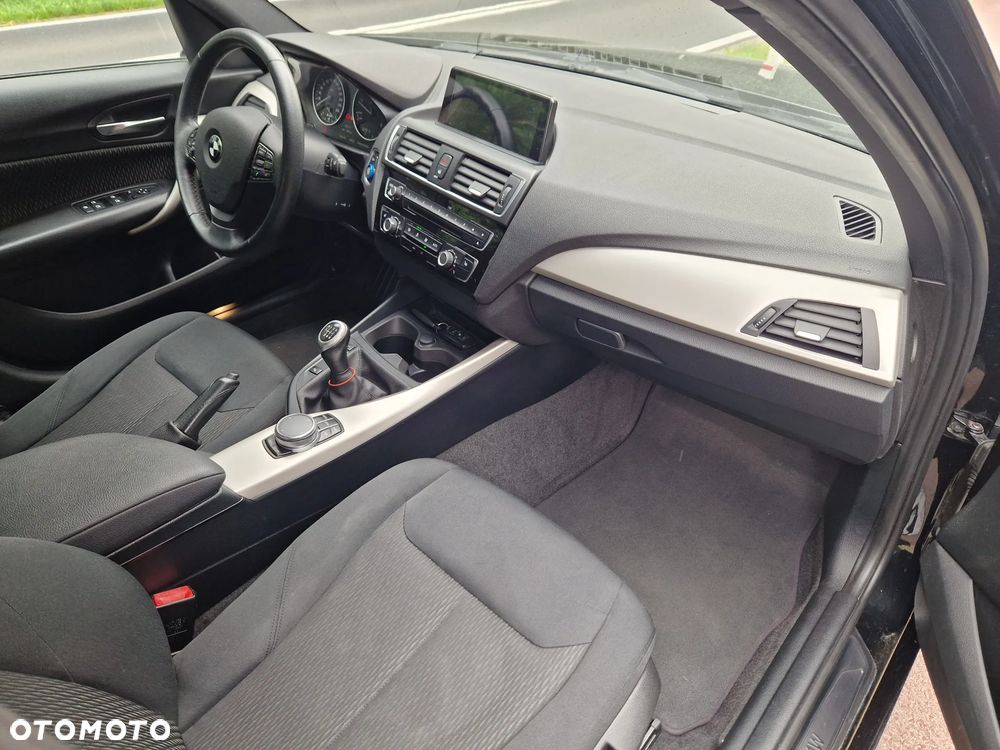 BMW Seria 1 118d DPF Edition Sport - 15