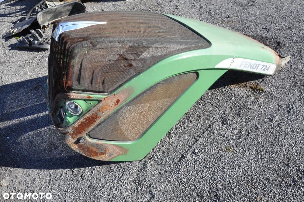 MASKA POKRYWA SILNIKA FENDT 724 - 2