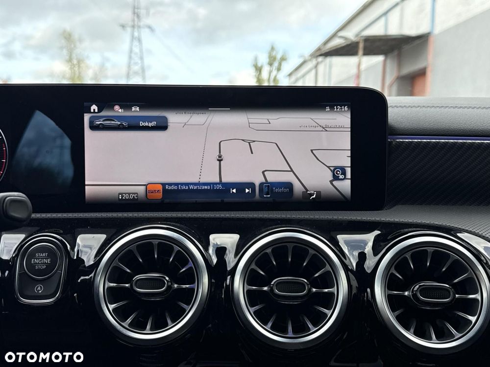 Mercedes-Benz CLA - 21