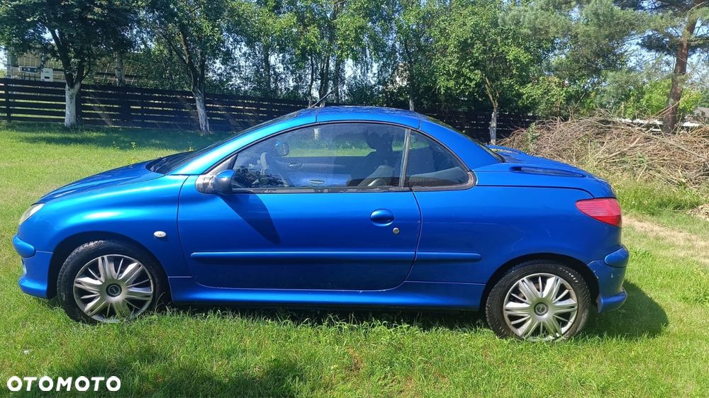 Peugeot 206 CC - 1