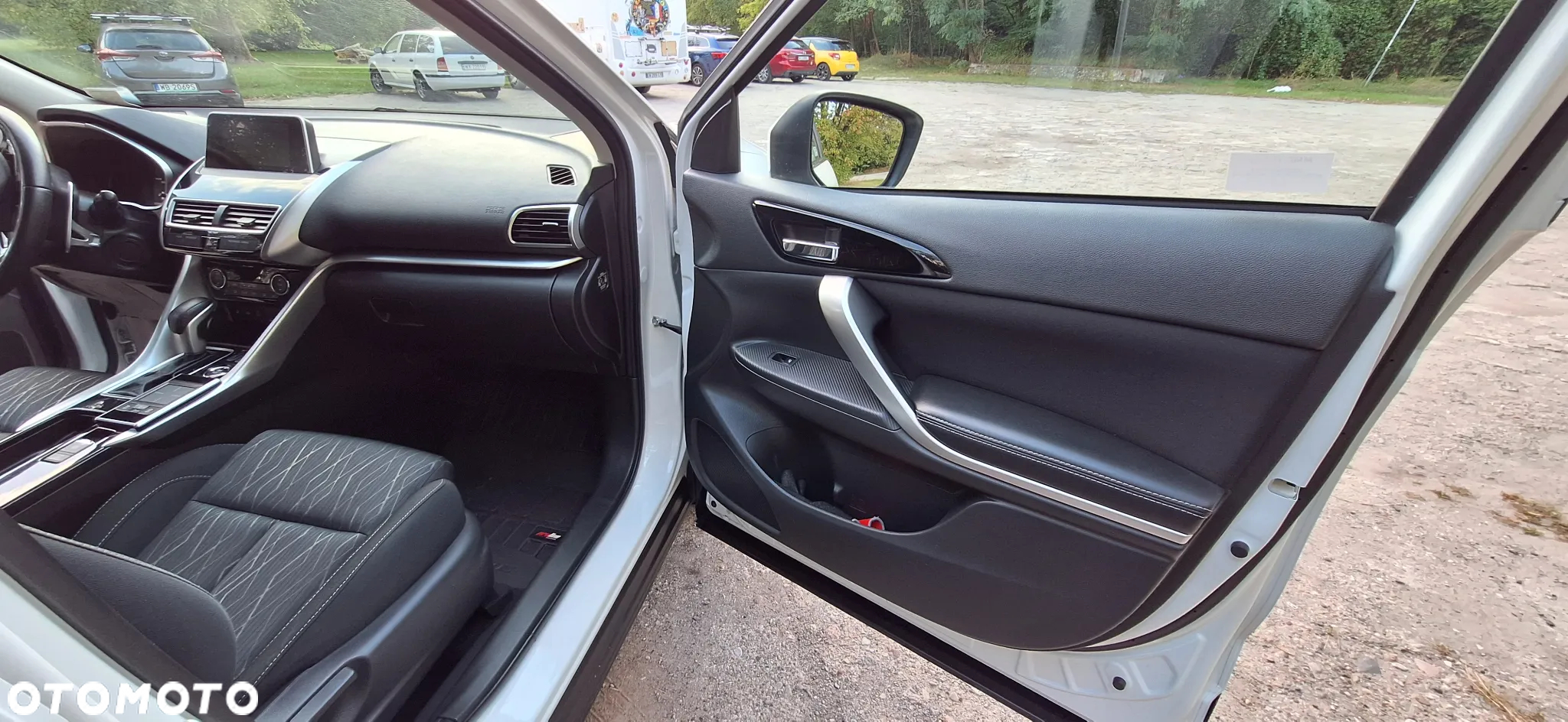Mitsubishi Eclipse Cross 1.5 T Intense Plus CVT 4WD - 17