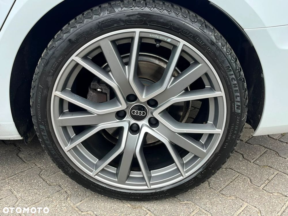 Audi A4 Limousine 35 TFSI mHEV S Line S tronic - 17
