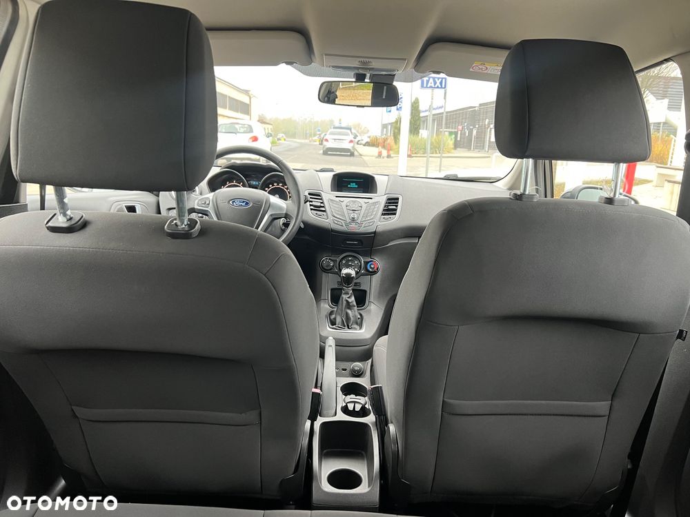 Ford Fiesta - 9