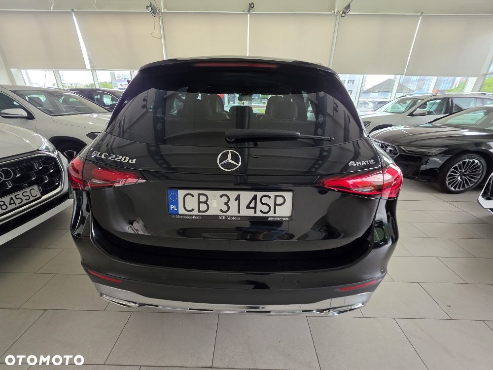 Mercedes-Benz GLC - 3