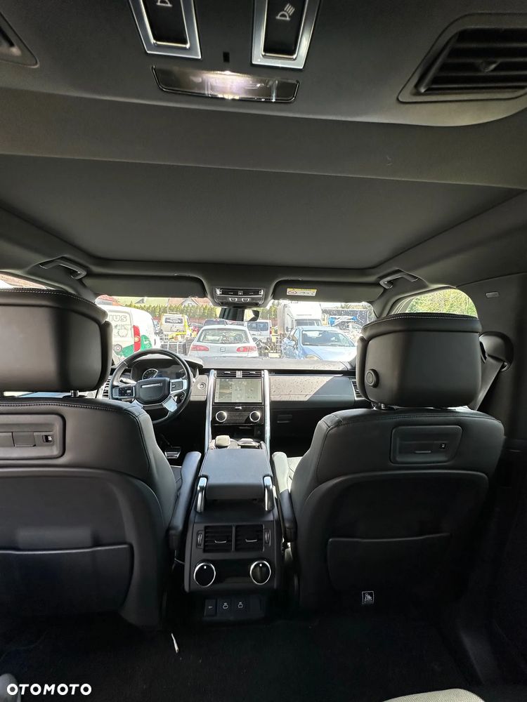 Land Rover Discovery 3.0 D250 mHEV R-Dynamic HSE - 10