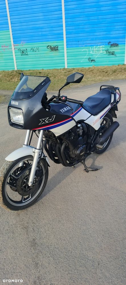 Yamaha XJ - 3