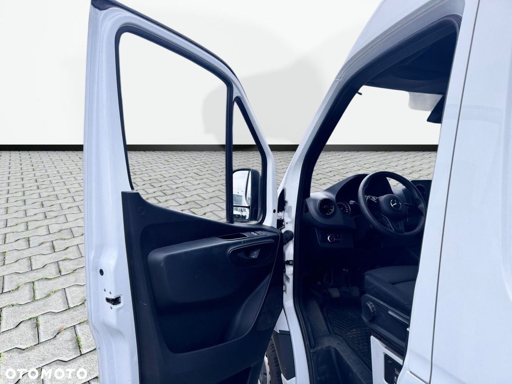 Mercedes-Benz Sprinter Sprinter - 10