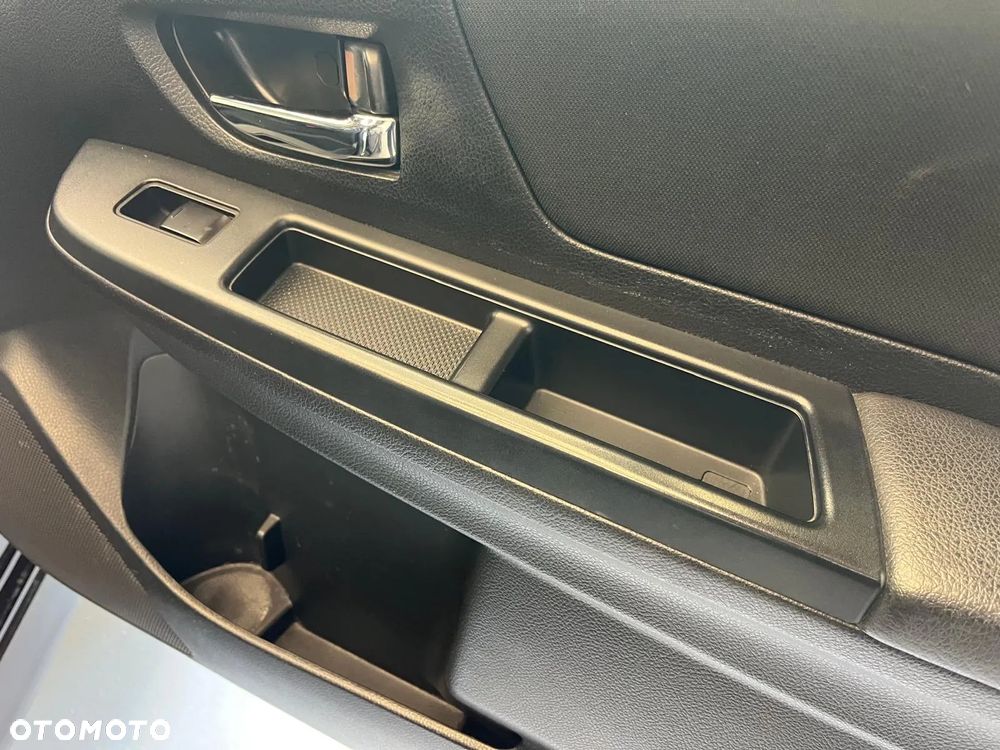 Subaru XV 2.0i Exclusive CVT - 26