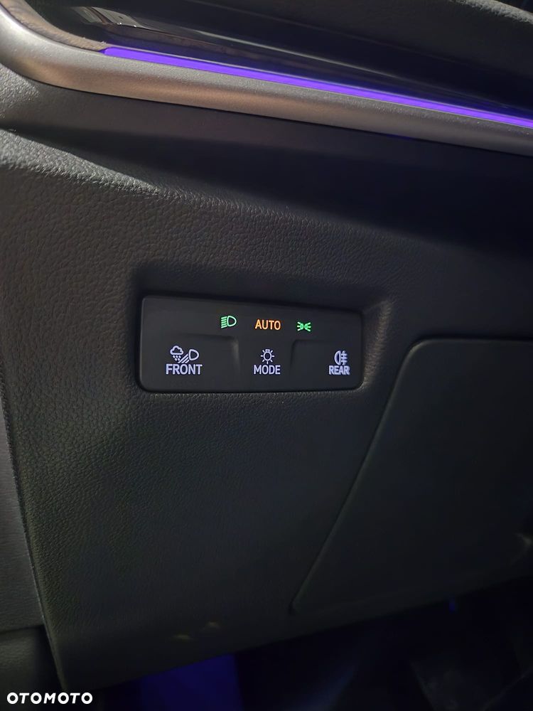 Skoda Superb 2.0 TDI L&K DSG - 15