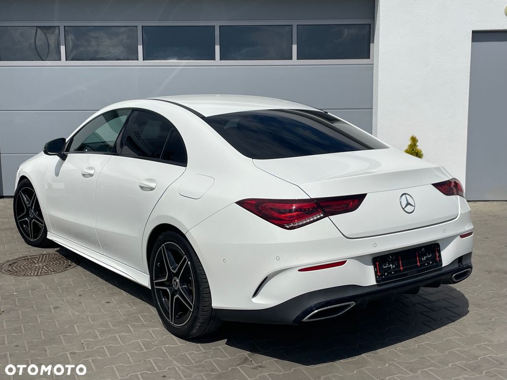 Mercedes-Benz CLA 180 7G-DCT AMG Line - 4