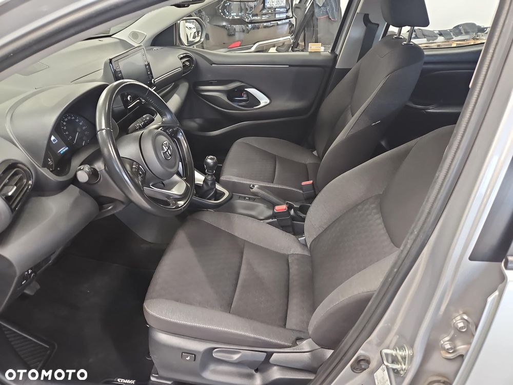 Toyota Yaris - 15