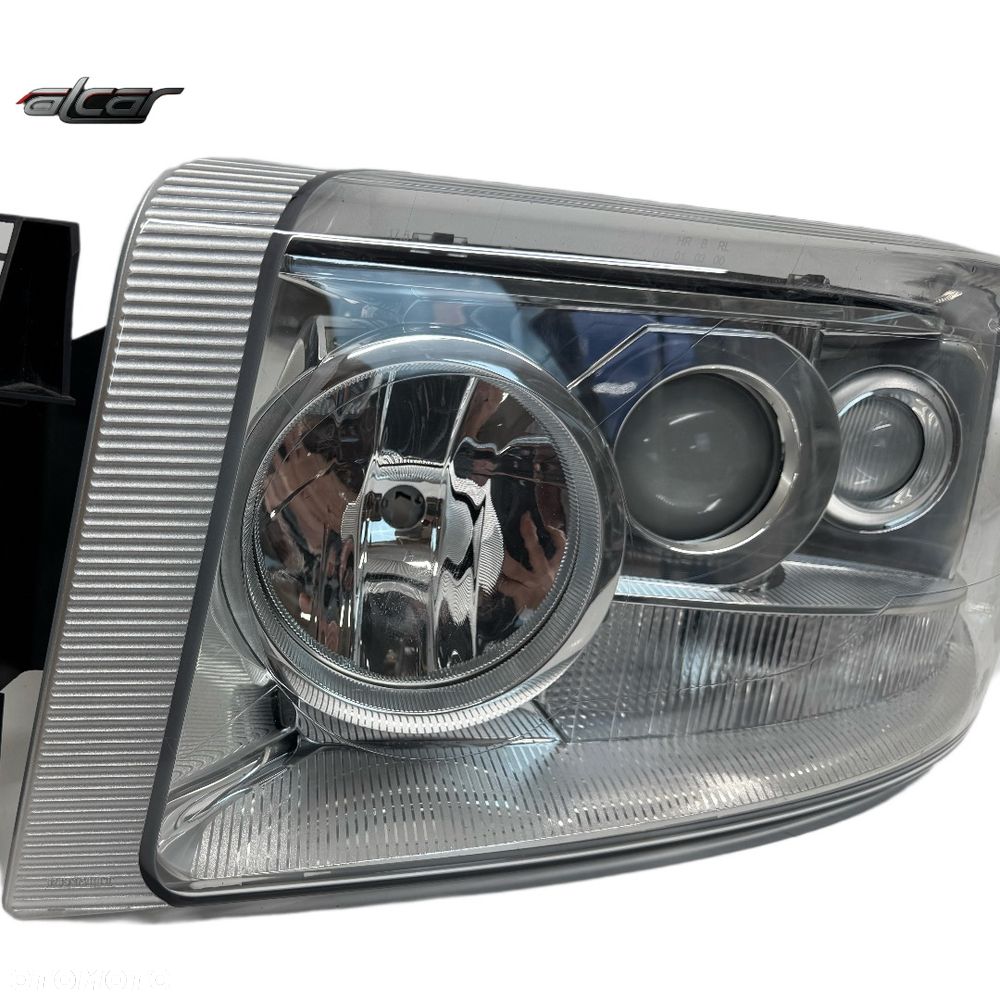 REFLEKTOR LAMPA LEWA PRZÓD SOCZEWKA RENAULT PREMIUM DXI 74 82 588 679 - 2