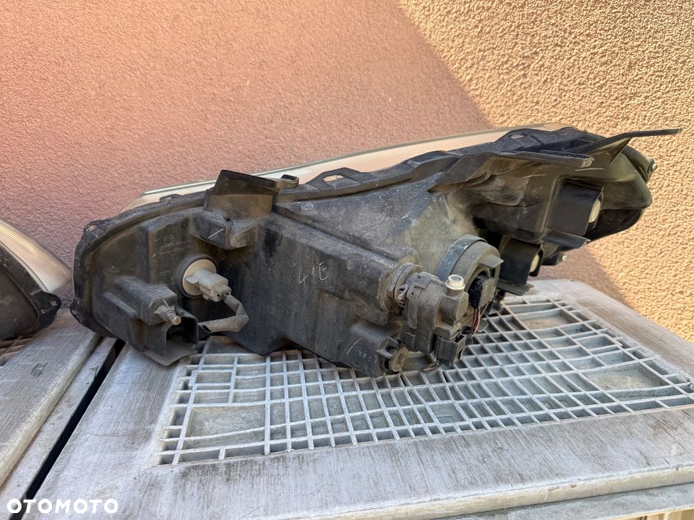 Lampa przednia SUZUKI SX4 FIAT SEDICI KOMPLET EUROPA ORYGINALNE - 6