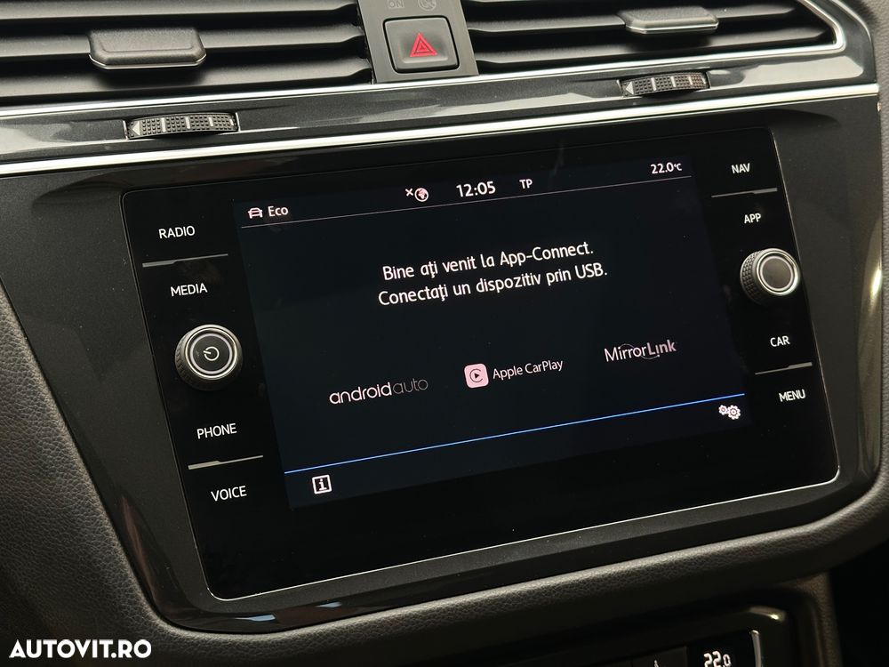 Volkswagen Tiguan 2.0 TDI SCR DSG 4Motion R-Line - 16