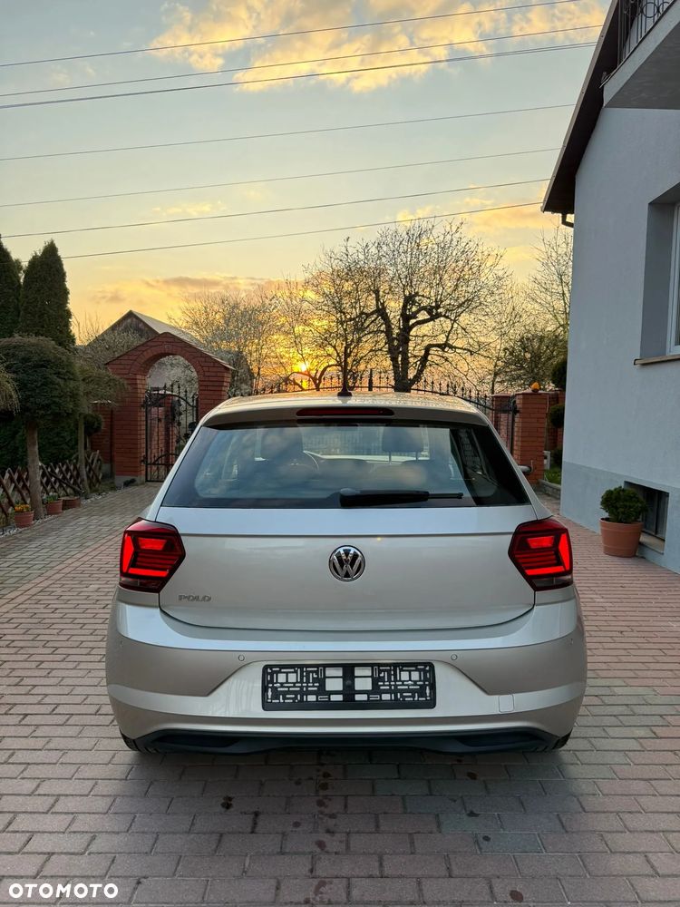 Volkswagen Polo - 7