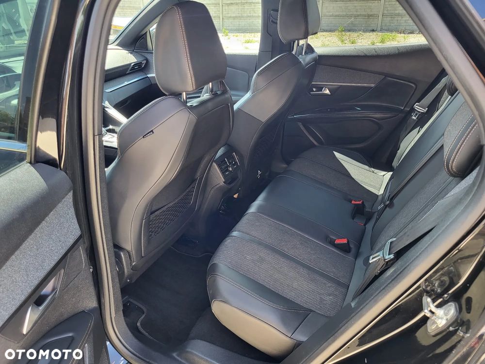 Peugeot 3008 - 21